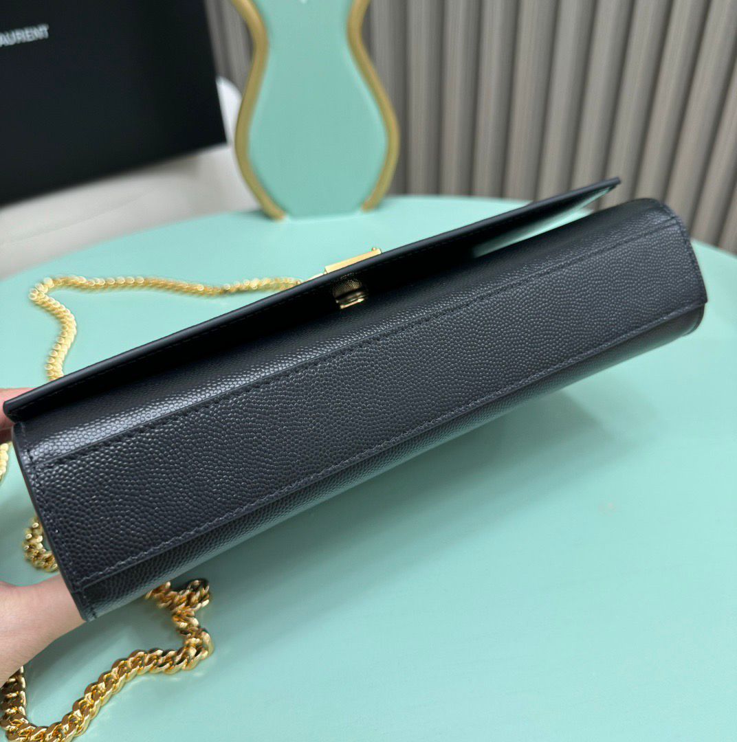 Saint Laurent Kate Chain Bag Black Ferragens Douradas