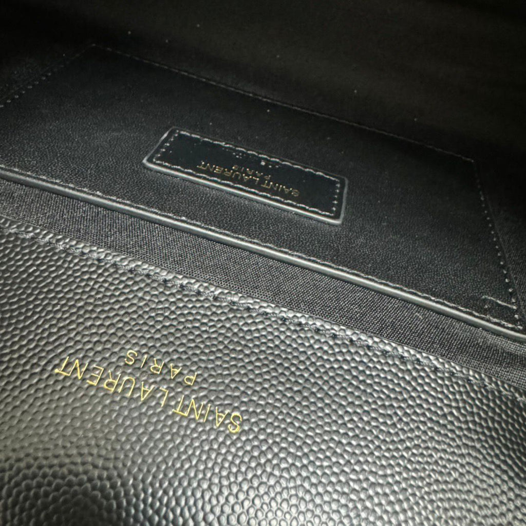 Saint Laurent Kate Chain Bag Black Ferragens Douradas