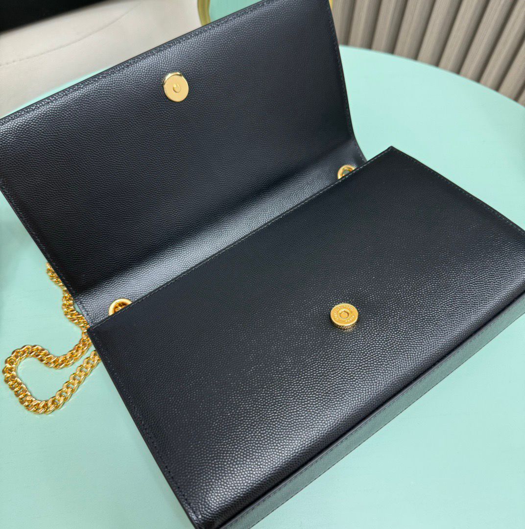 Saint Laurent Kate Chain Bag Black Ferragens Douradas
