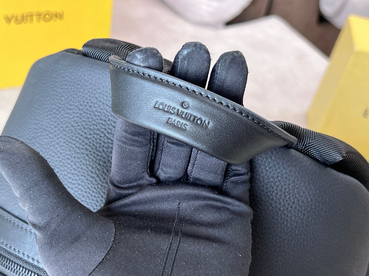 Mochila Louis Vuitton Aerogram Obscur Noir