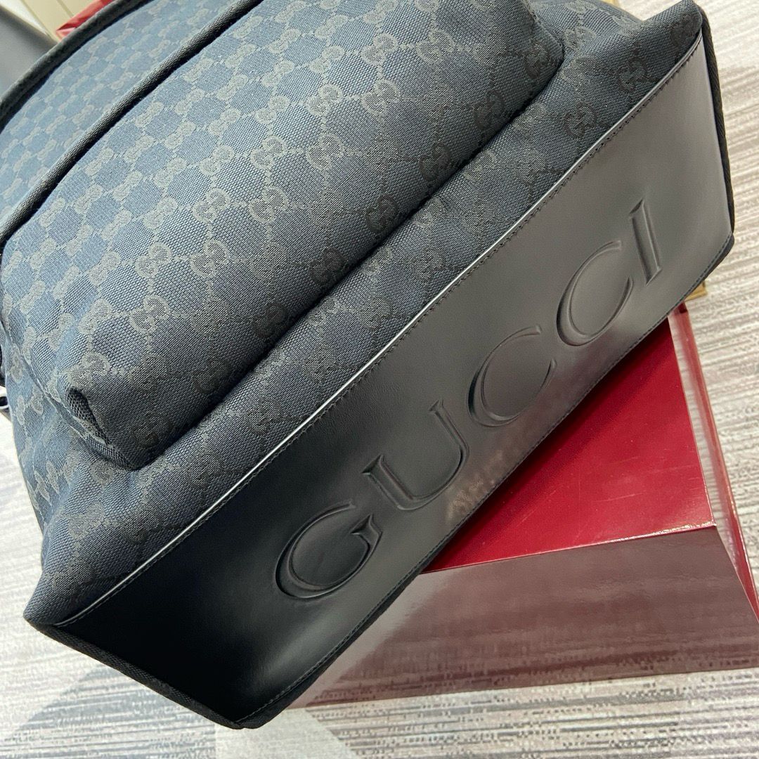 Mochila Gucci Medium GG