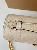 Pochette Métis East West Monogram Empreinte Cream