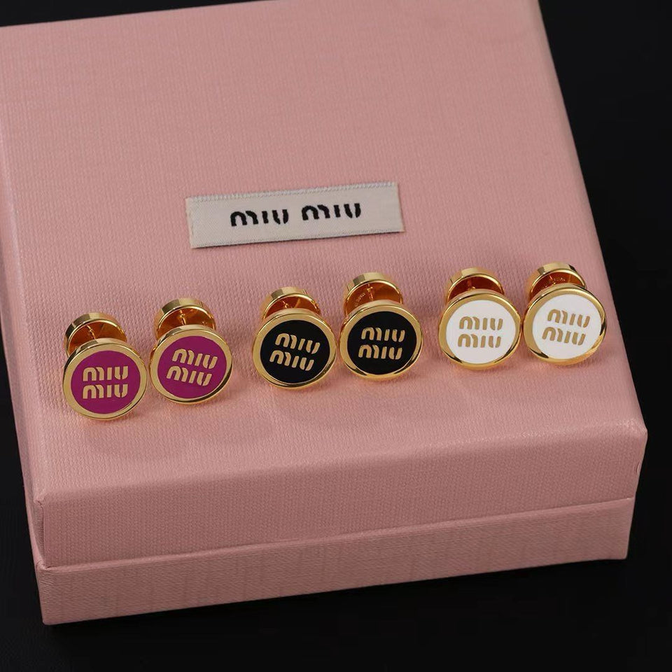 Brinco Miu Miu