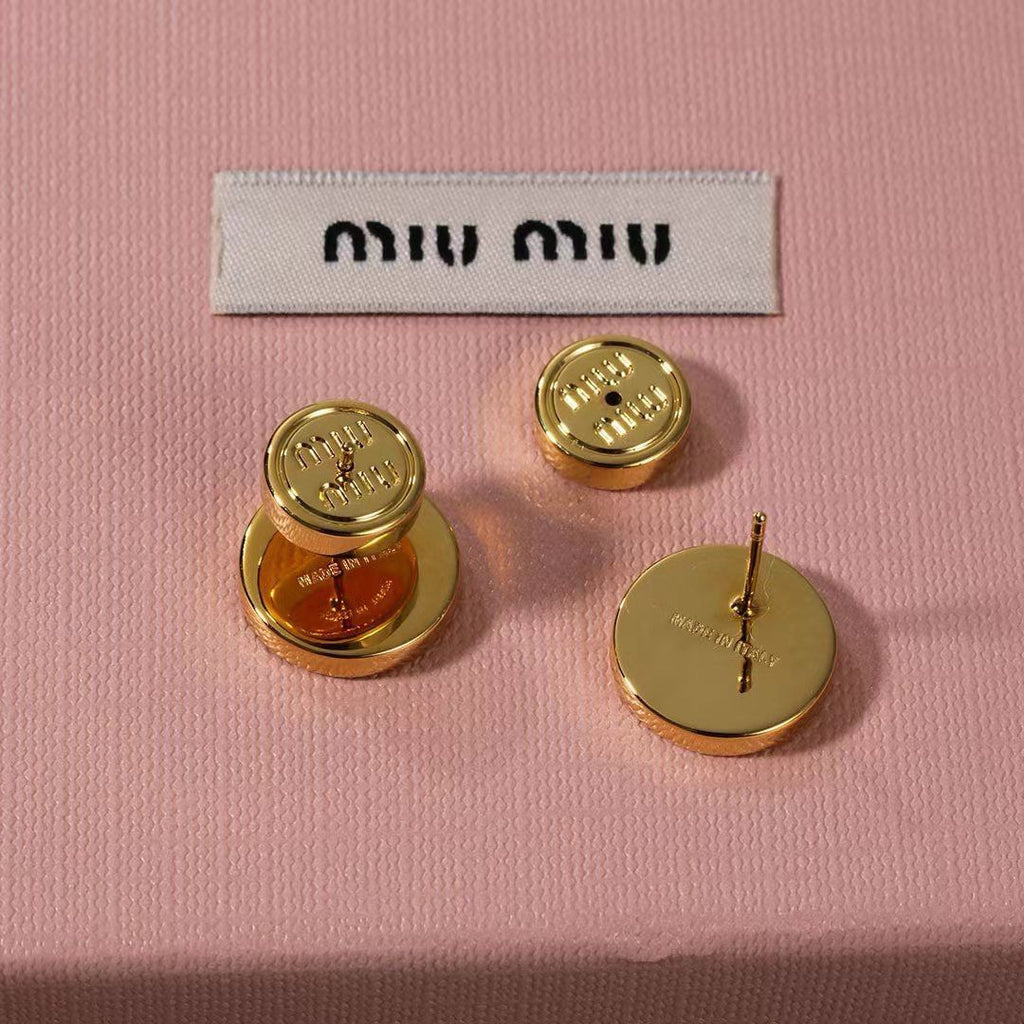 Brinco Miu Miu