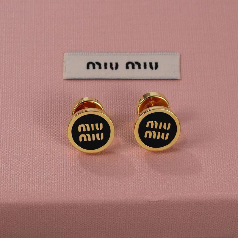 Brinco Miu Miu