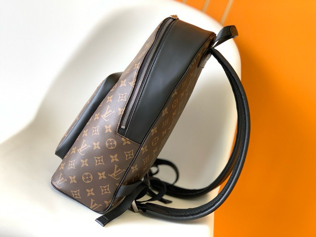 Mochila Lv Monogram Josh