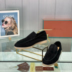 Loro Piana Summer Walk Camurça Preto.