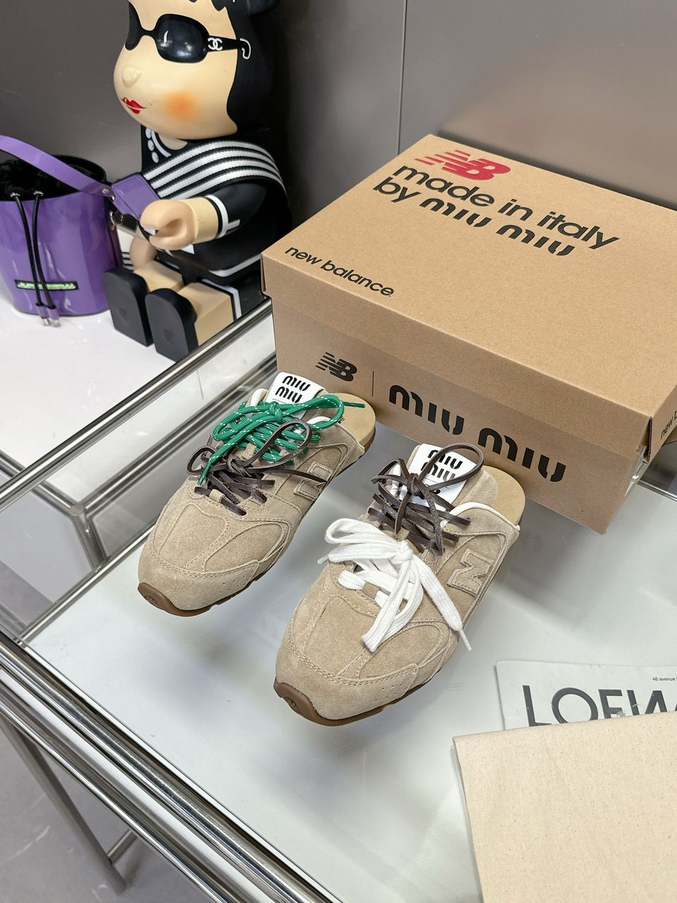 Mule New Balance x Miu Miu 530 SL em camurça desbotada
