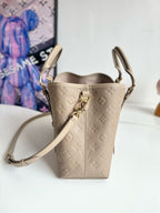 LV Babylone Tote Creme