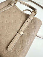 LV Babylone Tote Creme