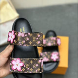 Lv Sandal