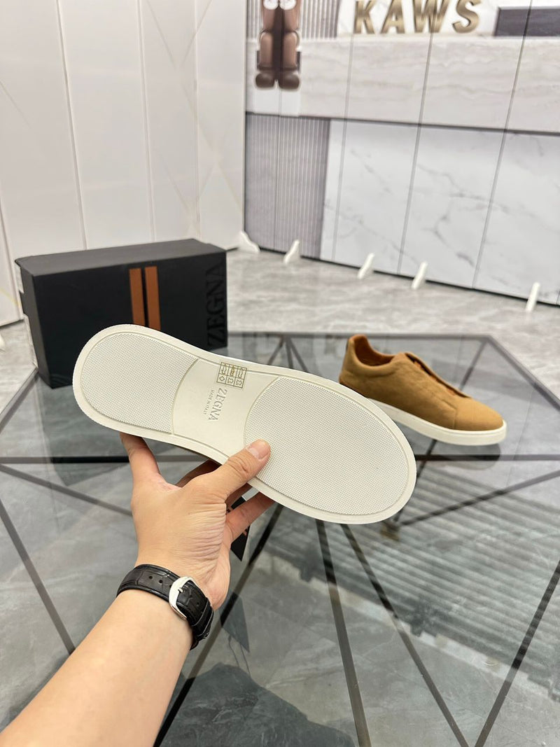 Tênis Zegna Triple Stitch Suede