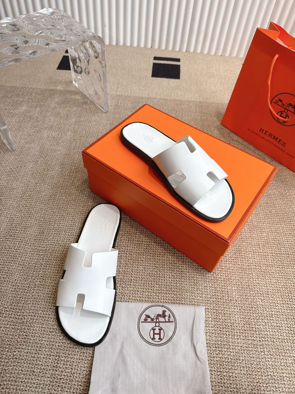 Hermes Izmir Sandal White.