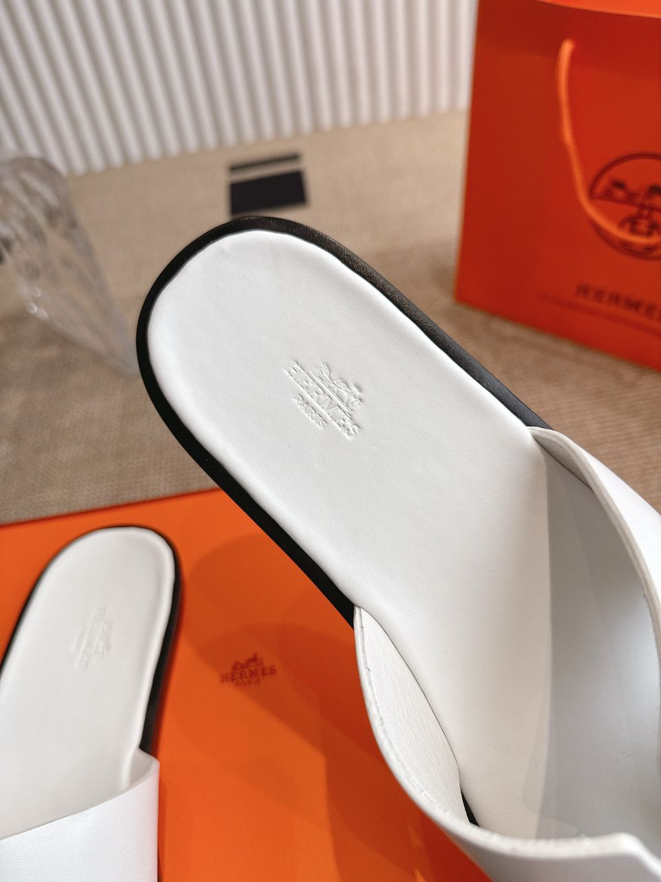 Hermes Izmir Sandal White.