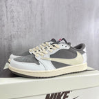 Jordan 1 Retro Low OG SP Travis Scott Reverse Mocha Bege