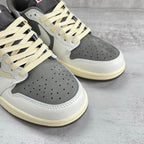 Jordan 1 Retro Low OG SP Travis Scott Reverse Mocha Bege