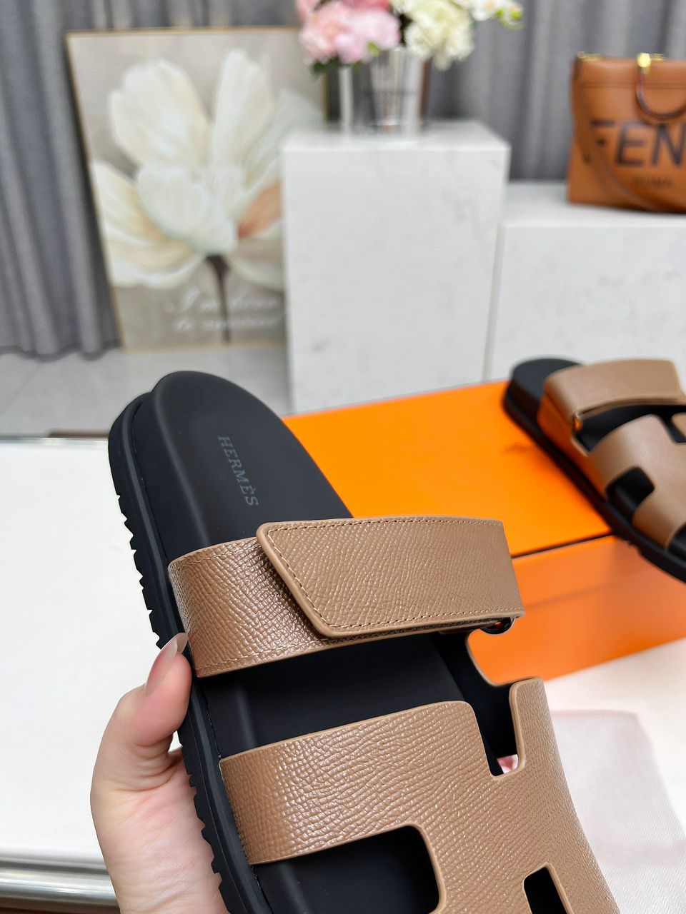 Hermes Chypre Sandal Étoupe