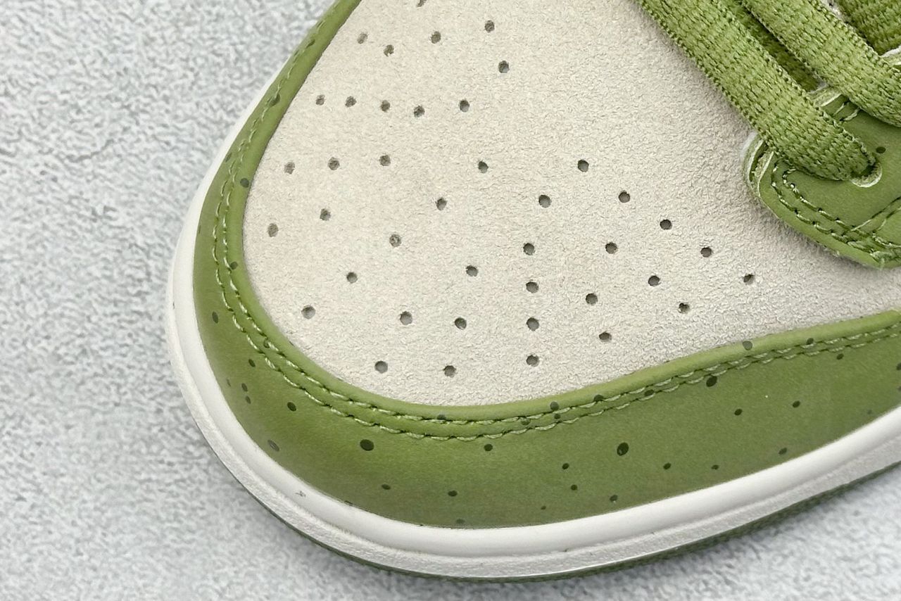 Nike SB Dunk Low X Yuto Horigome Matcha