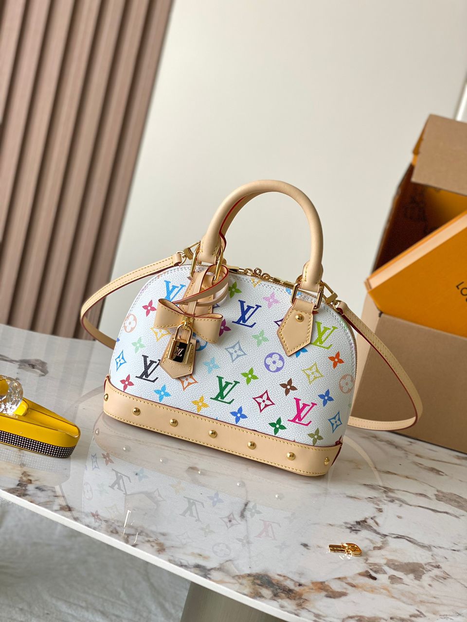LV x TM Alma BB