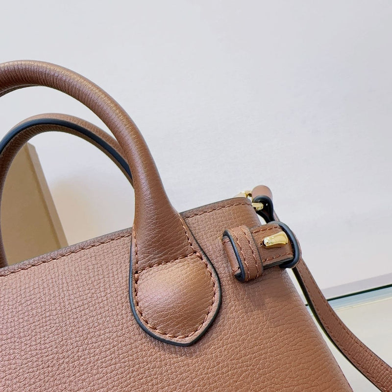 Burberry Banner Caramel