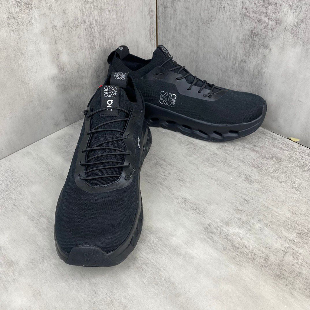LOEWE x On Cloudtilt Black