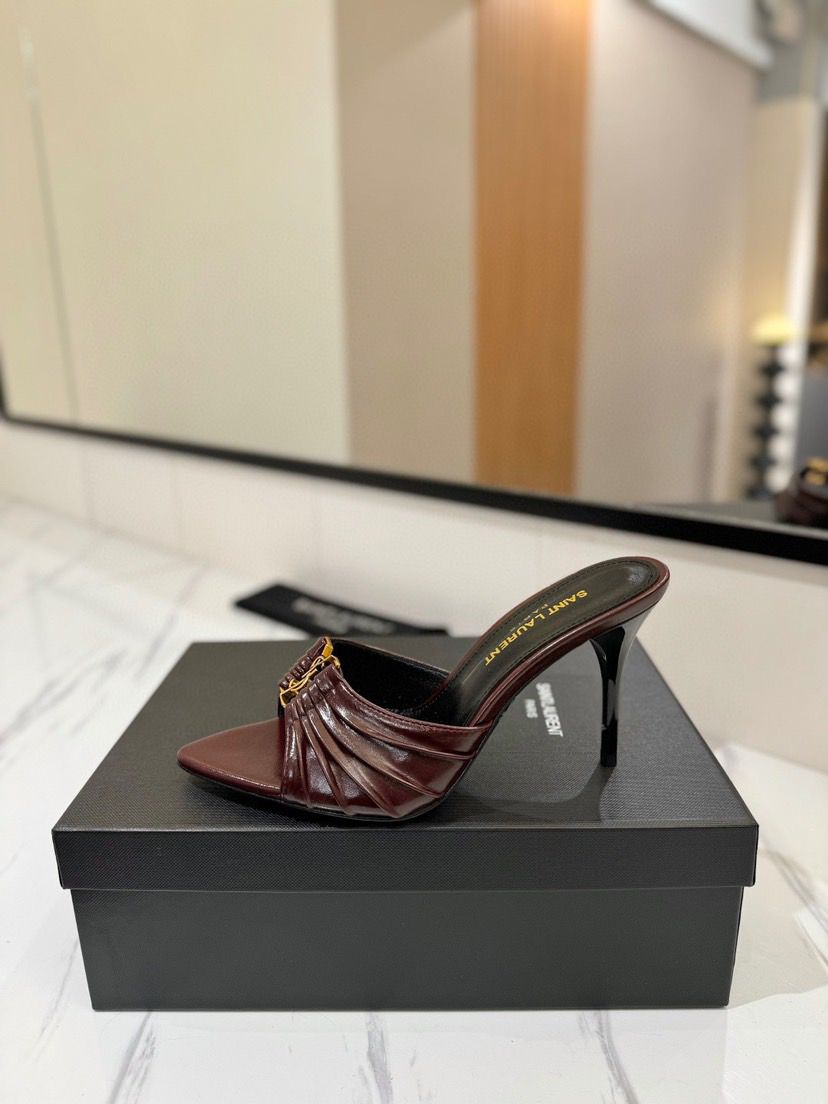 Saint Laurent Babylone Mules Bordeaux.