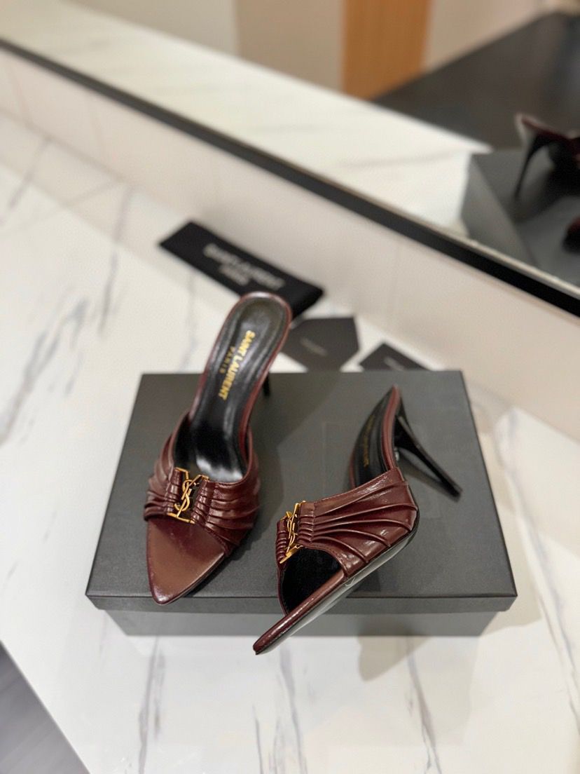 Saint Laurent Babylone Mules Bordeaux.