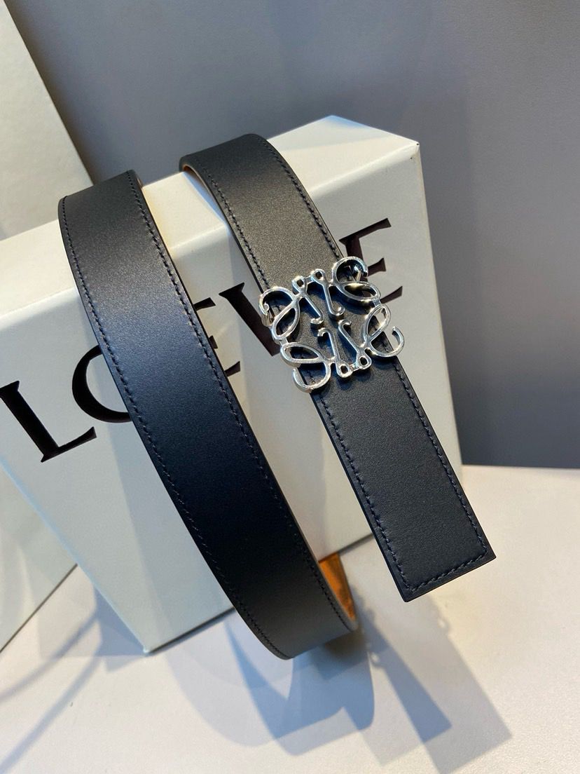 Cinto Loewe