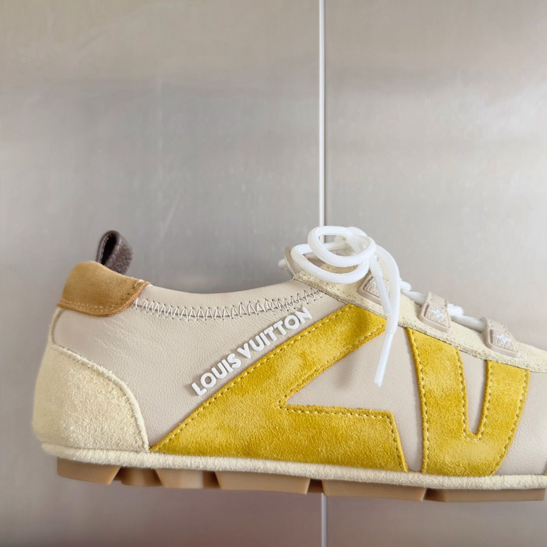 Sneakerina LV