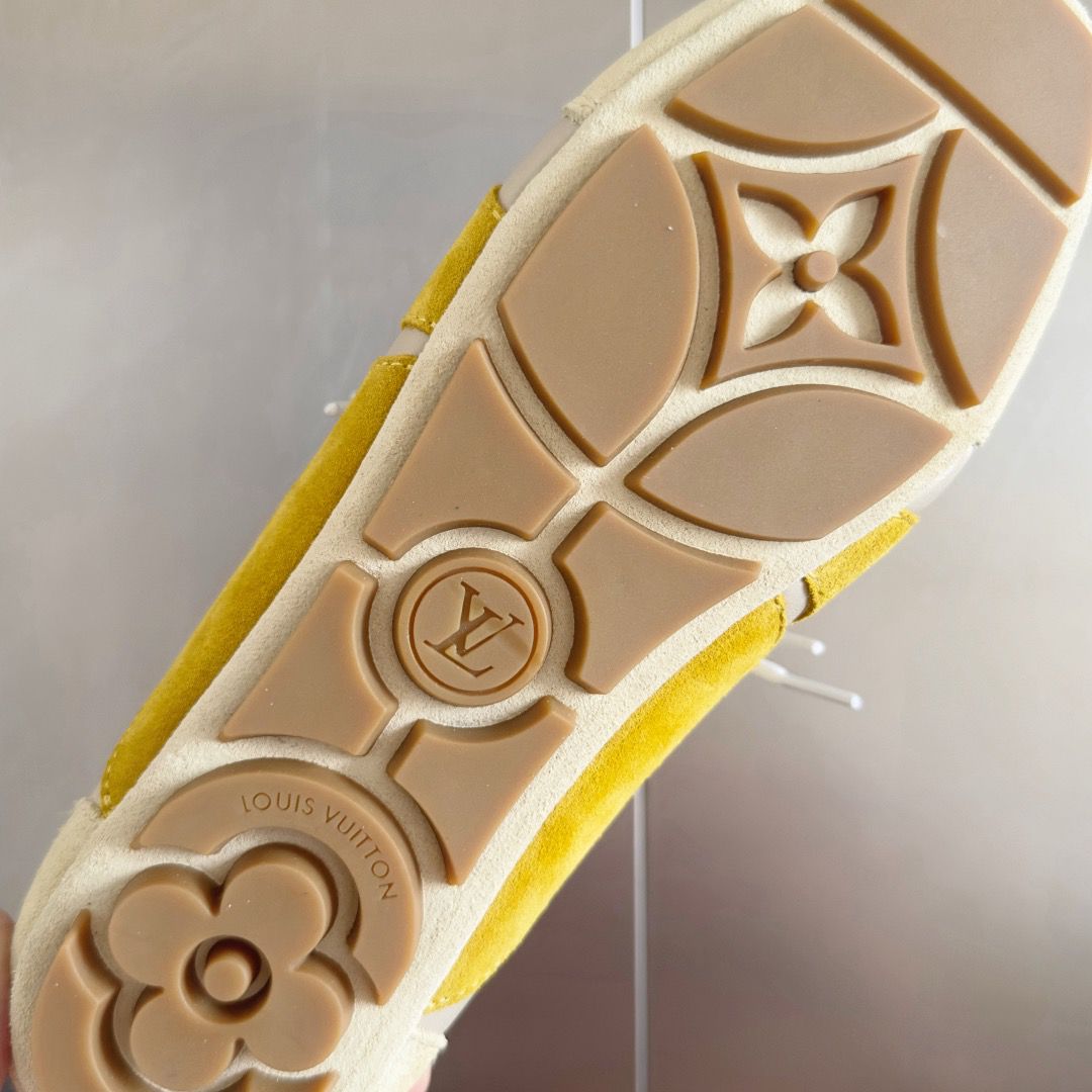Sneakerina LV