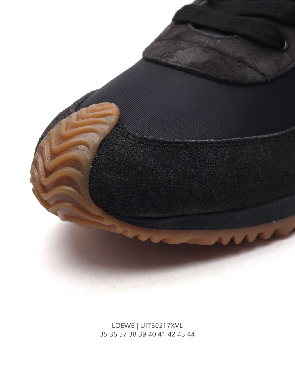 Loewe Flow Runner Black