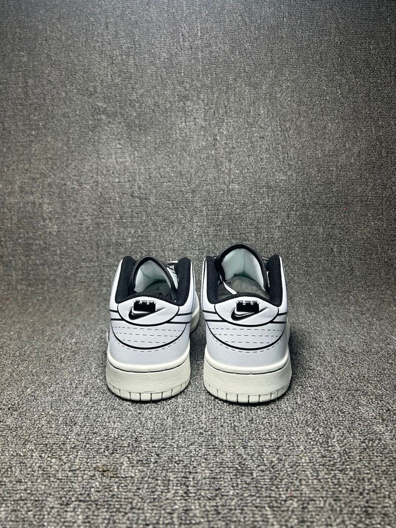 Nike Dunk LEGO Low GS