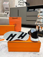 Hermès Bouncing Sneaker  Preto e Branco.