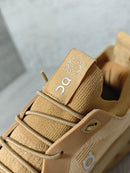 LOEWE x On Cloudtilt Dark Sand (Pronta entrega)