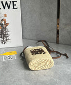 Loewe Square pocket in iraca palm and calfskin
