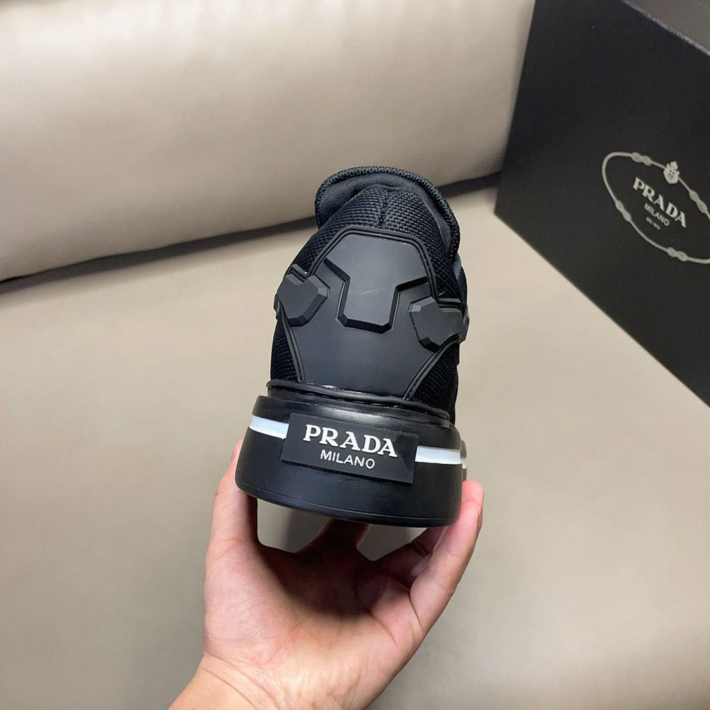 Tênis Prada Prax Macro Black