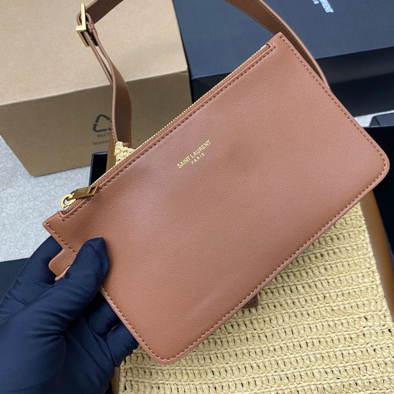 Yves Saint Laurent  Le 5 à 7 Supple Small