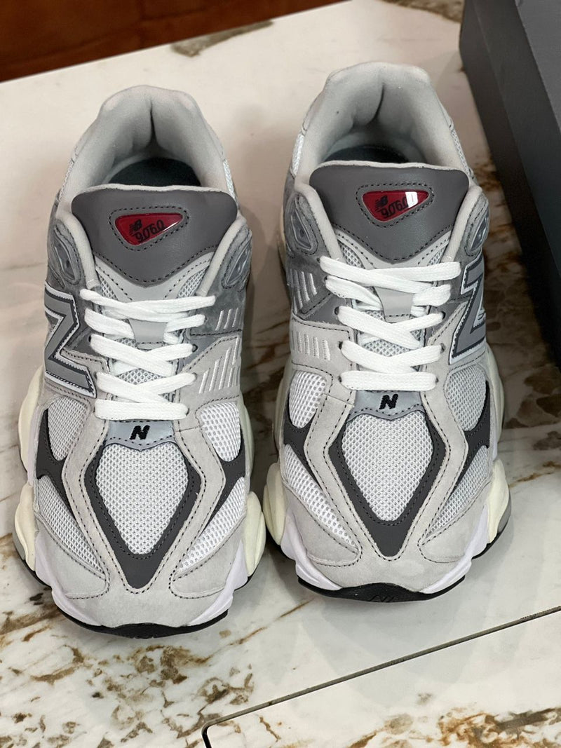 New Balance 9060 Cinza Rain Cloud