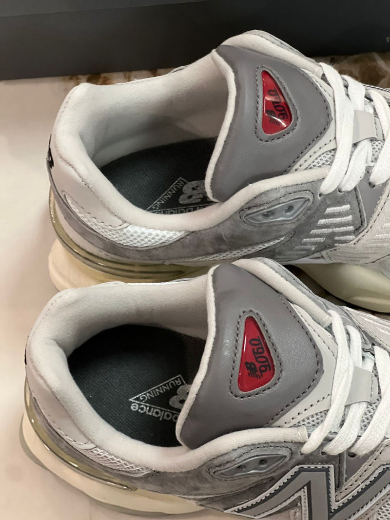 New Balance 9060 Cinza Rain Cloud