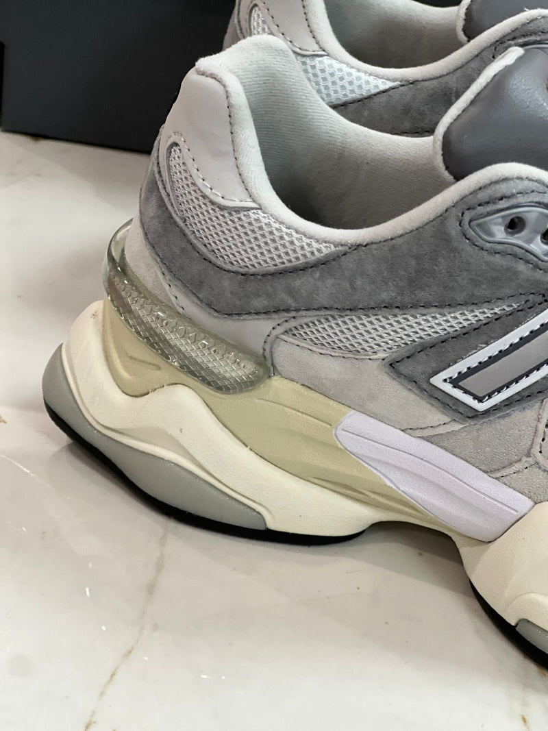 New Balance 9060 Cinza Rain Cloud