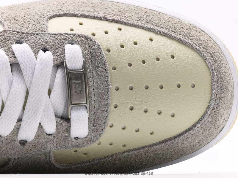 Nike Air Force 1 Low SP Undefeated 5 On It