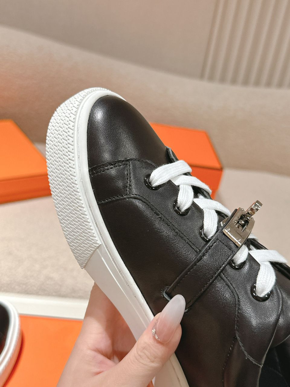 Hermès Day Sneaker