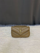 Yves Saint Laurent Bolsa Loulou Mini Bag