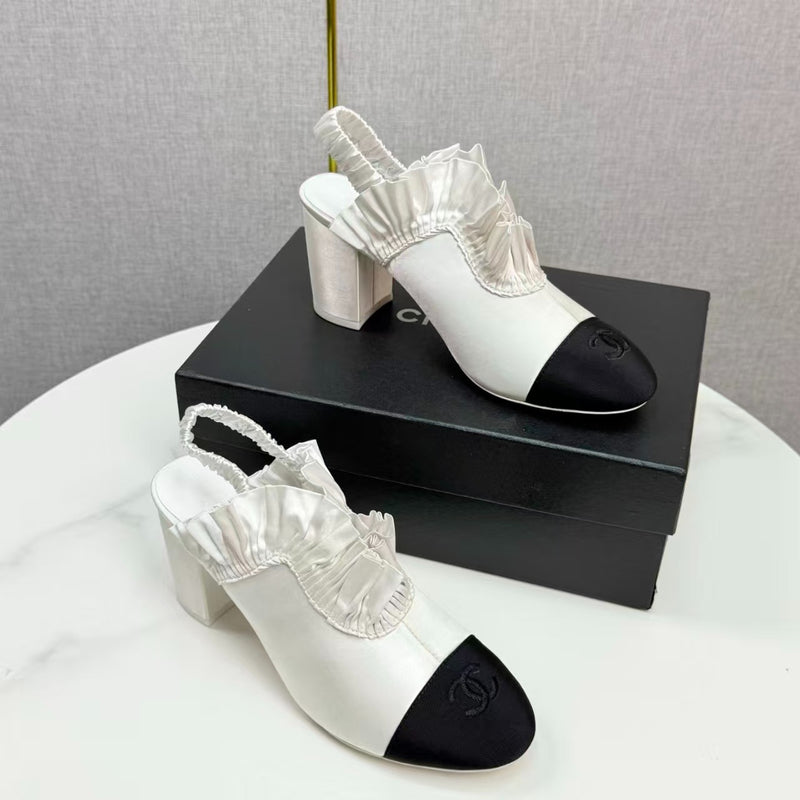 CHANEL Slingback de Cetim de Seda e Gorgorão