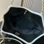 CHANEL Canvas com Efeito em Ráfia