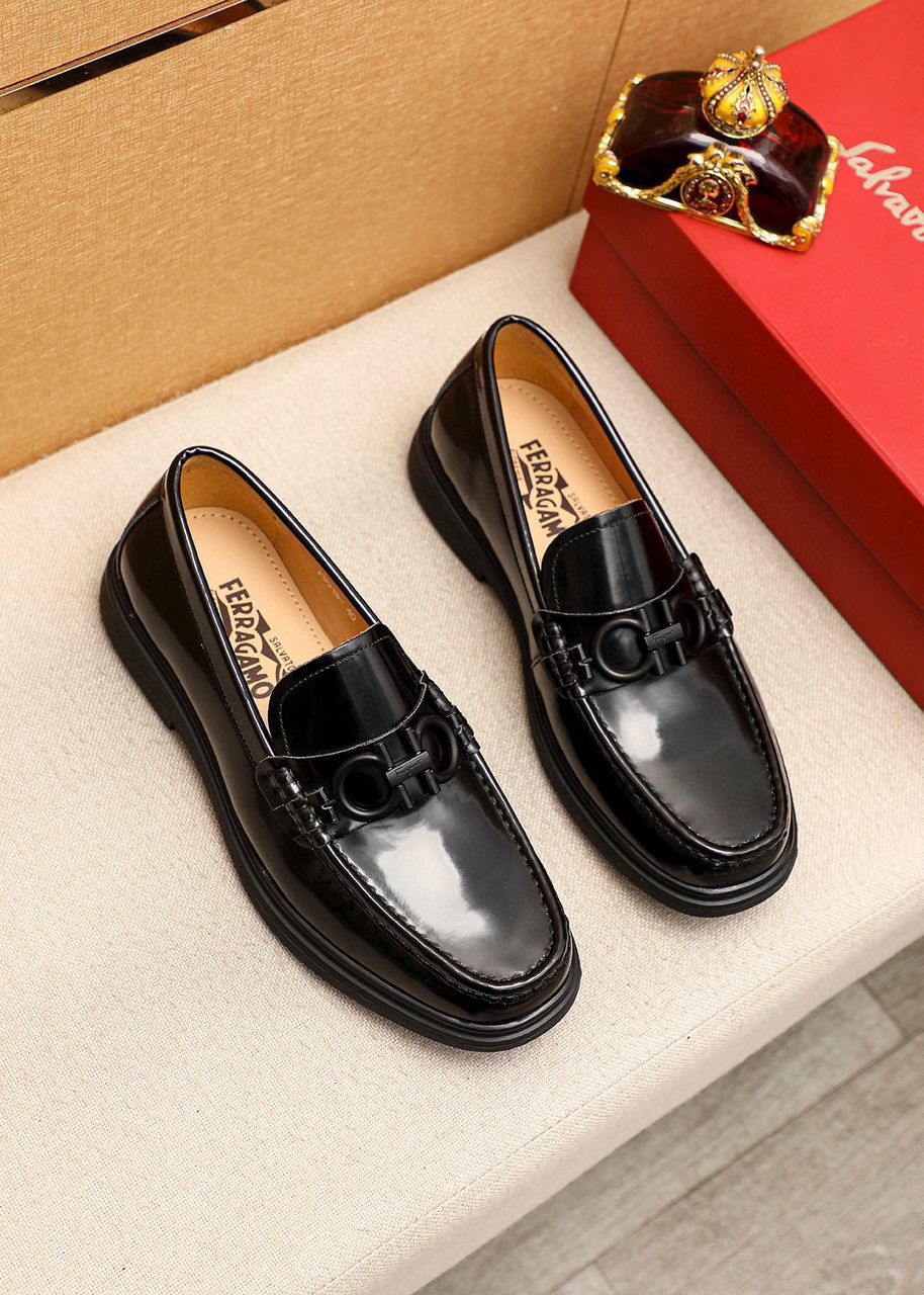 Sapato Ferragamo Black