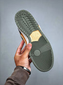 Nike SB Dunk Low Pro Carbon