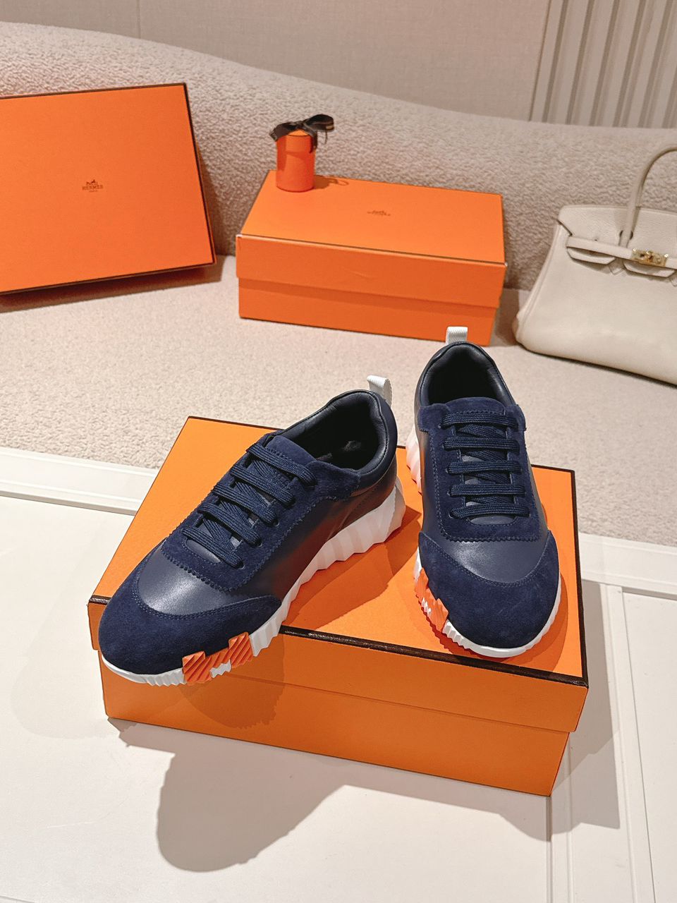 Hermes Air Mesh Bouncing