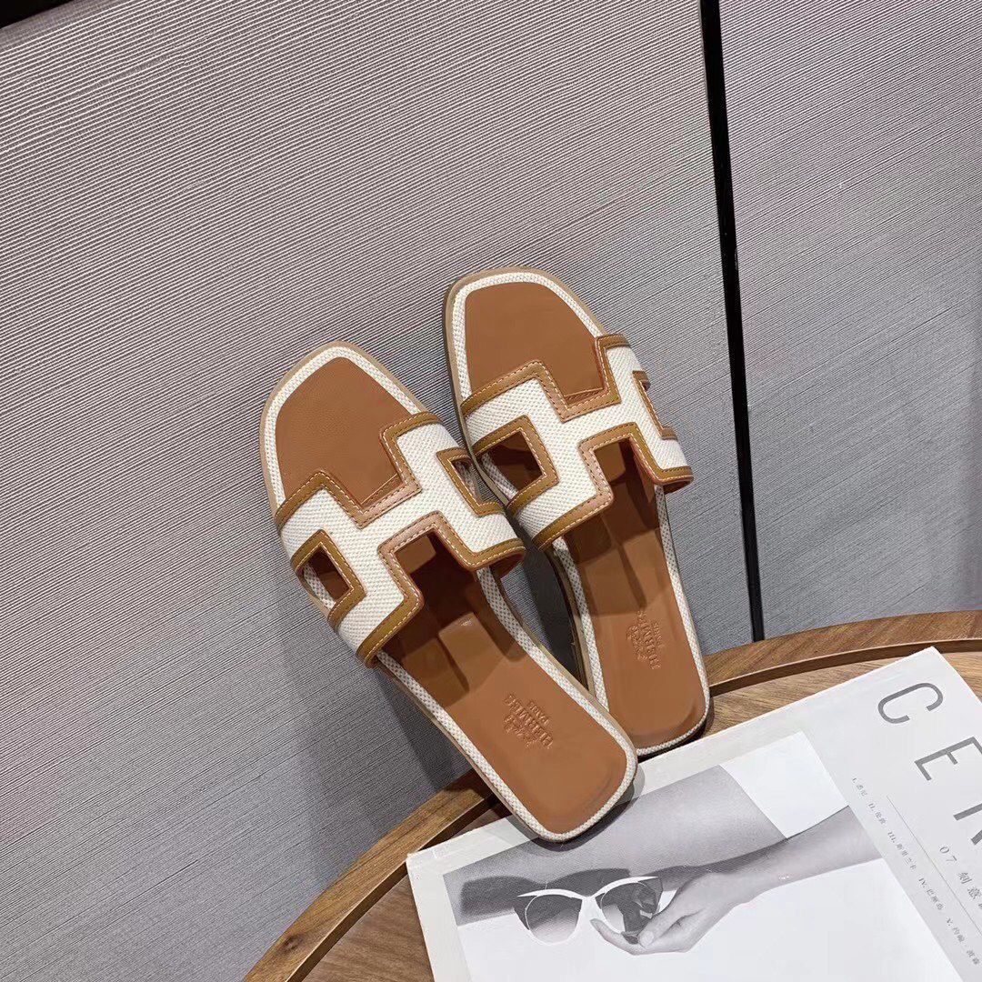 Hermes Oran Sandal