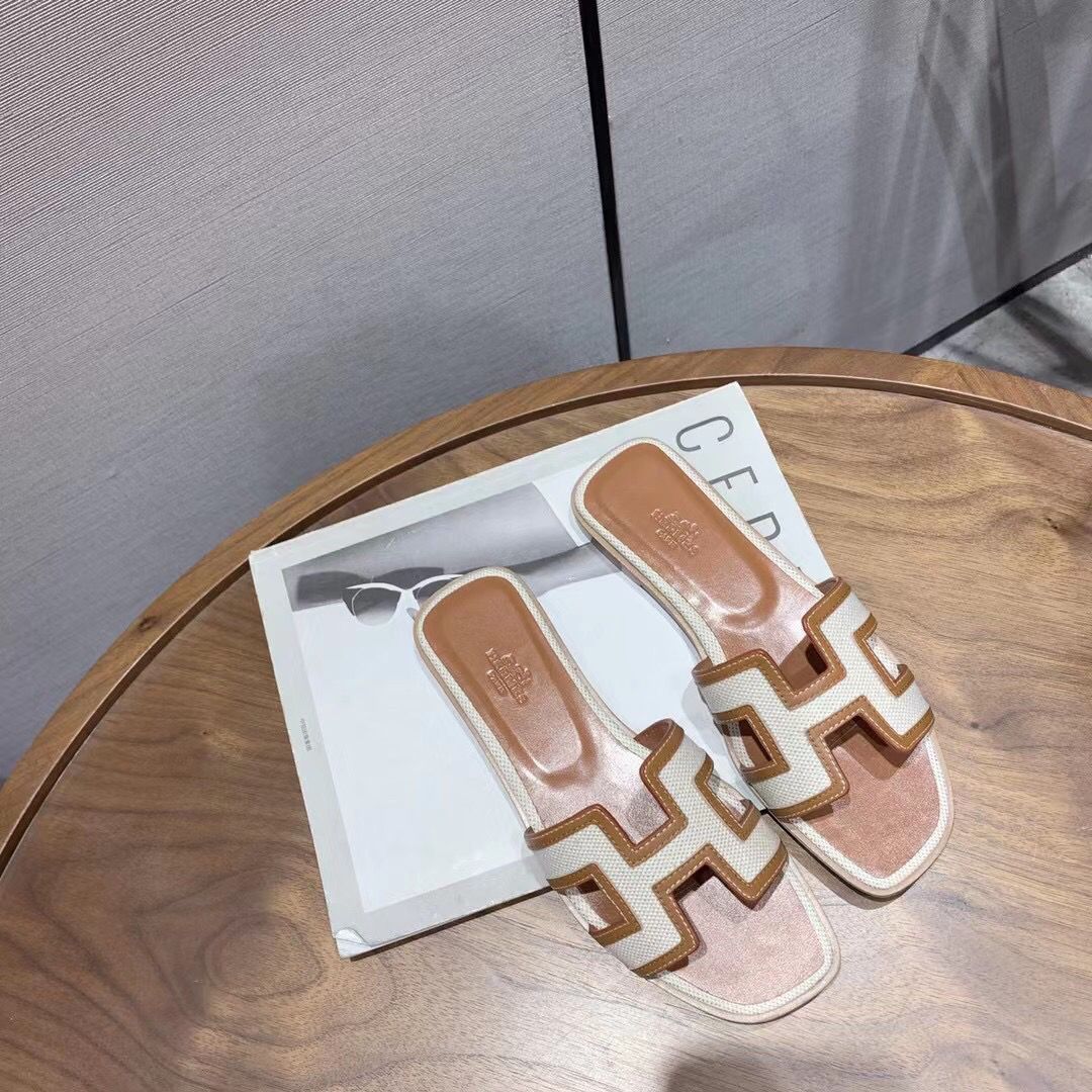 Hermes Oran Sandal
